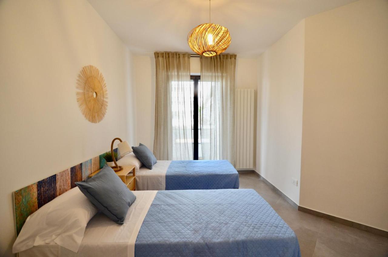 Tramonti Apartments เปสการา ภายนอก รูปภาพ